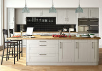 Wilton Oakgrain kitchen in Grey, alternative view